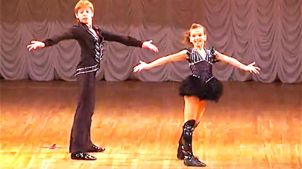 Рок-н-ролл. Танцуют дети. #Танцы смотреть онлайн