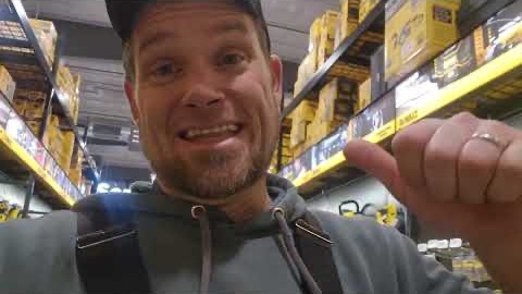 Канадская семья в НН.. This Store Has EVERYTHING 🔥The Ultimate Tool Store Experience смотреть онлайн