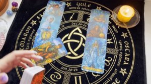 Вы и ваша соперница глазами мужчины. Гадание на Таро