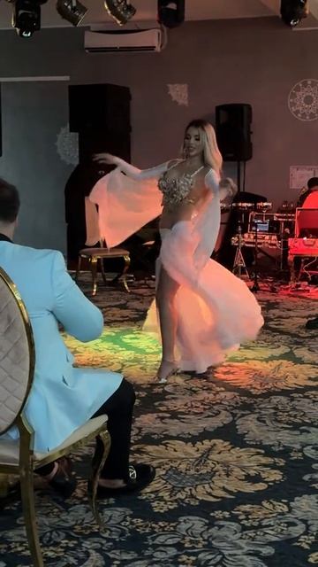 Восточный танец! смотреть онлайн