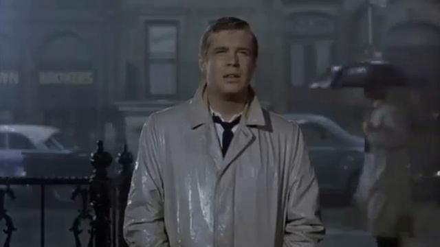 Breakfast At Tiffanys- Ending scene смотреть онлайн