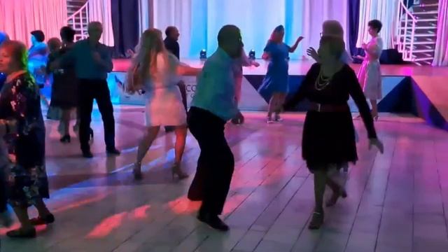 Танцы под пластиночку