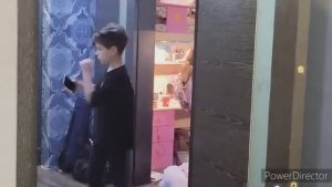 Как Андрей учит текст. (А фоном в этом видео звучат сочинения Андрея,которые он написал в 10-11 лет)