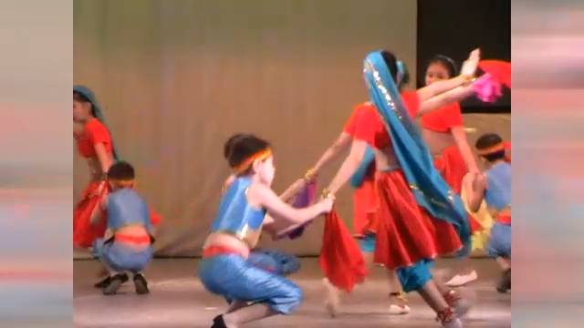 Мани Мани | Стиль Болливуда | Фестиваль Сидджайя | Индийский танец в Якутске | Россия 11. 03. 2015 смотреть онлайн