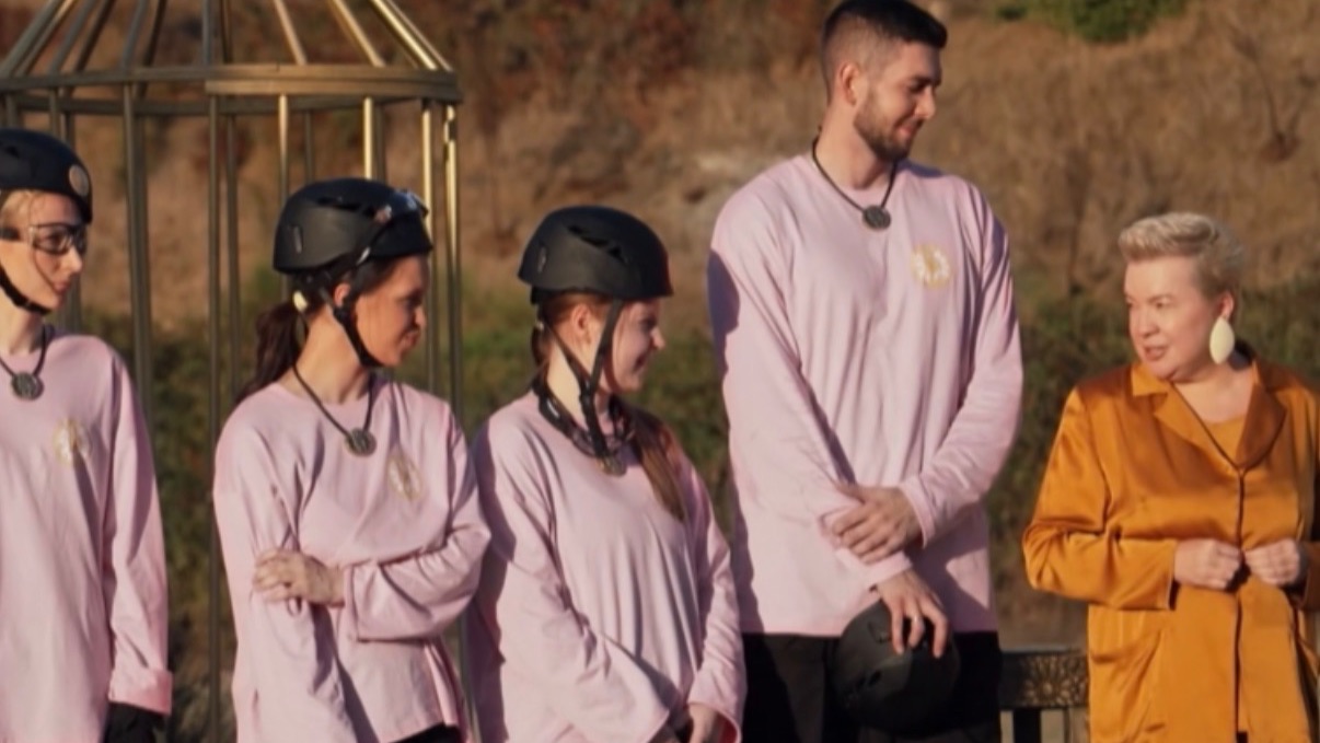 Выжить в Стамбуле 18.01.26 (3 выпуск) уйдет Катя Гордон, кому проиграет? смотреть онлайн