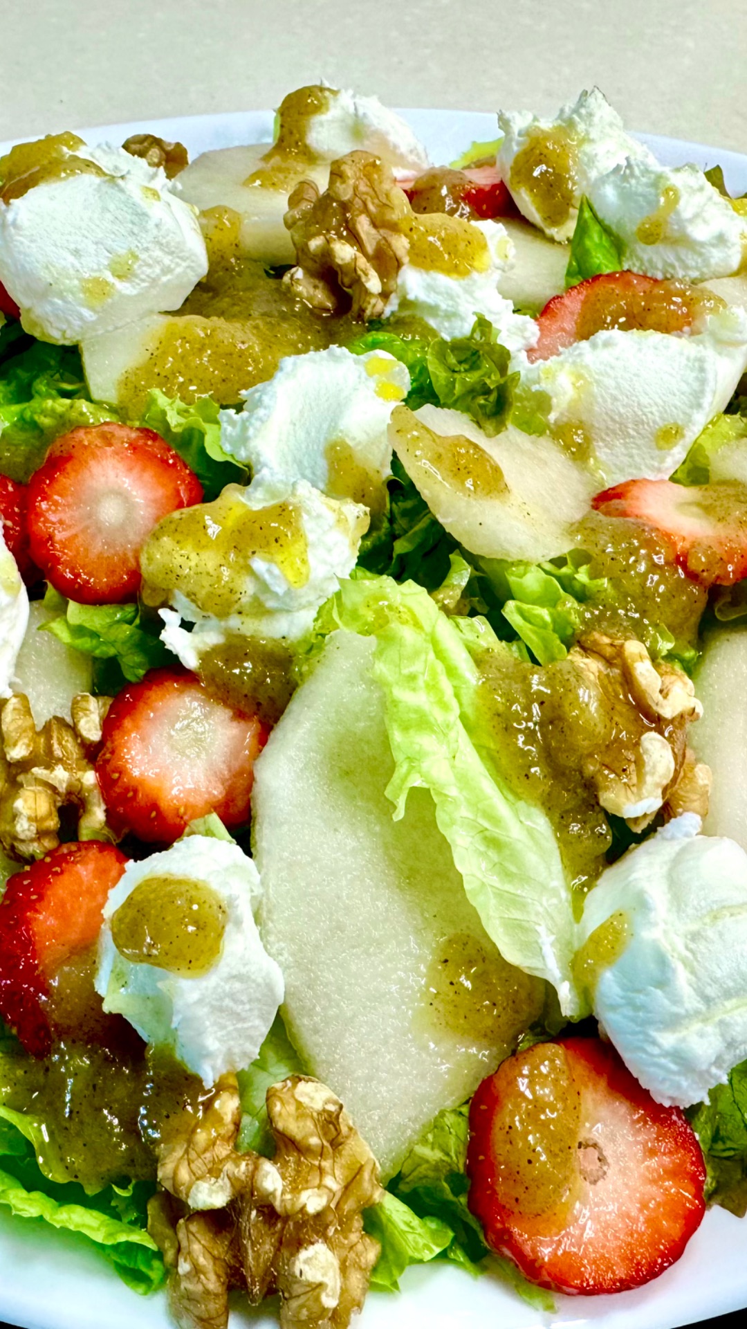 Яркий,хрустящий,вкусный салат «Фьюжн»! смотреть онлайн