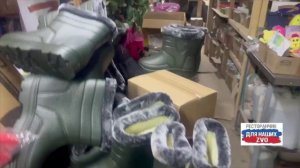 Работаем. 🫡  Бензопилу от компании «АВРОРА», сапоги, трусы, носки, «стройку», влажные полотенца...