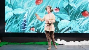 Людмила Боталова исполняет первую песню Леля из оперы «Снегурочка». Фортепиано — Мария Оселкова