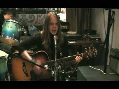 Ирина Белая Захарова Риверсайд 17.12.11 Doroga Domoy.flv