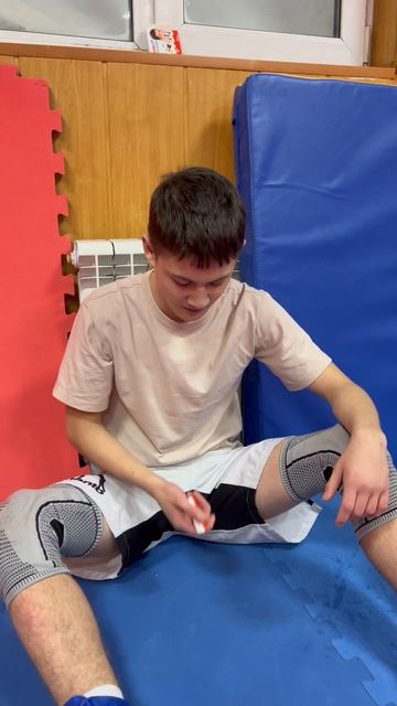 Битва за KINDER!🍫 смотреть онлайн