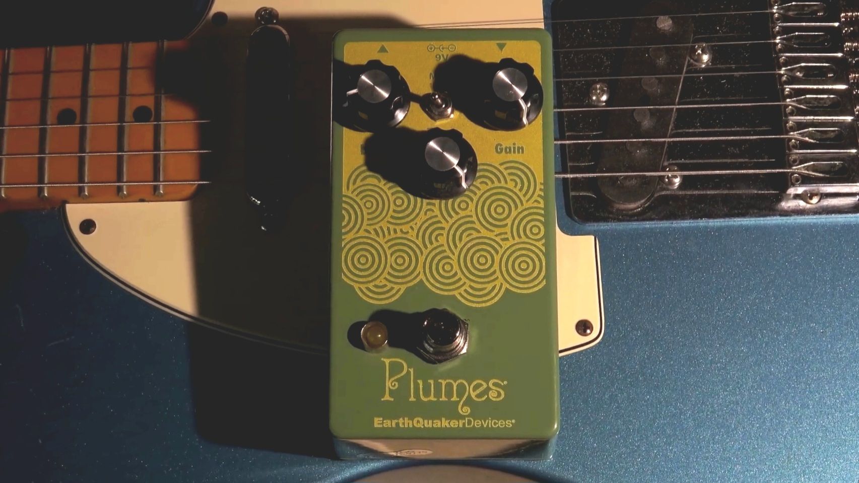 EarthQuaker Devices Plumes, Овердрайв, Buzzcocks, Green Day, The Beatles, Bruce Springsteen смотреть онлайн