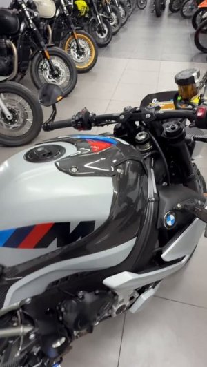 BMW M1000R M Competition