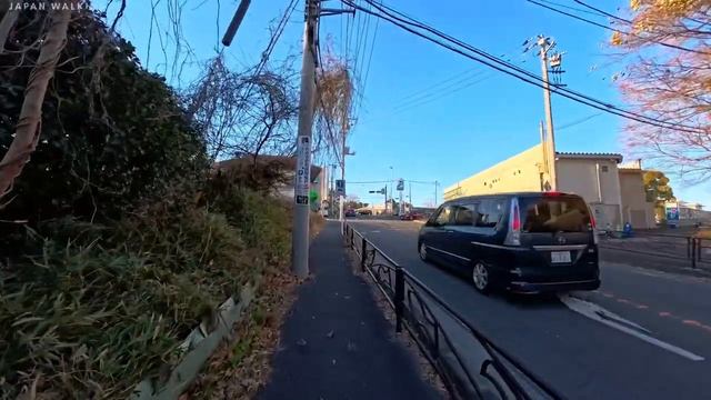 Japan Walking from Residential Streets to Yomiuriland