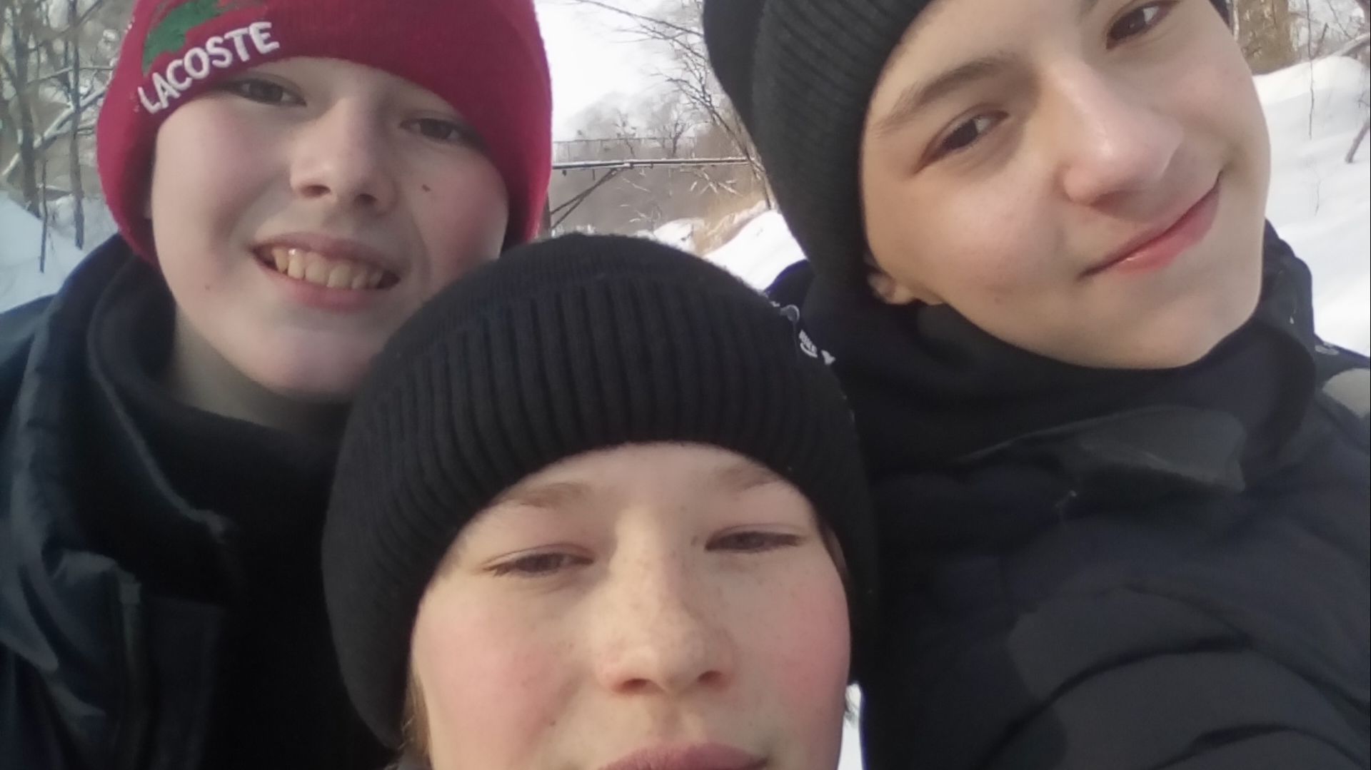лезем в бомбоубежище (часть 1)