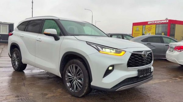 2026 Toyota Highlander. Обзор (интерьер, экстерьер, двигатель).