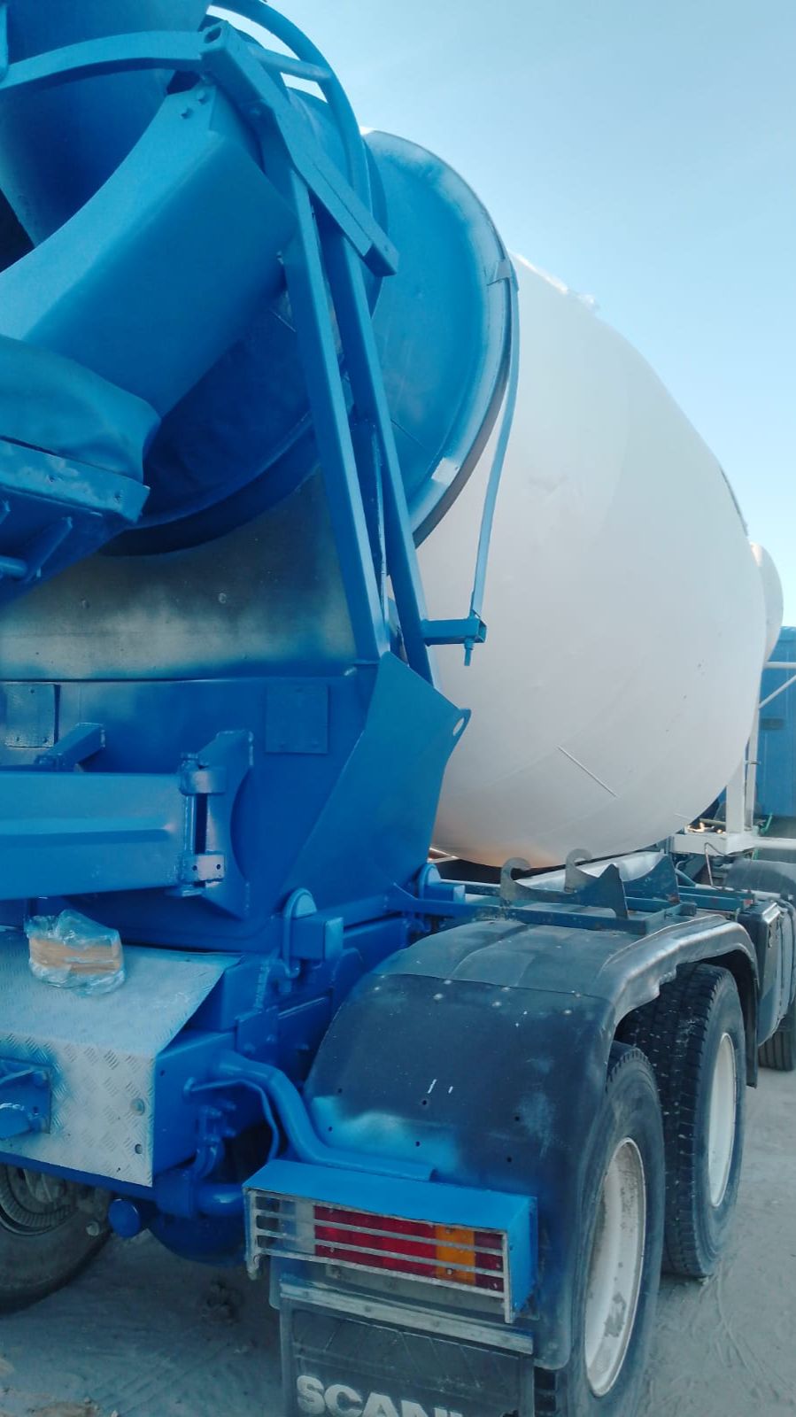 Бетоносмеситель/бетономешалка Scania (Скания) смотреть онлайн