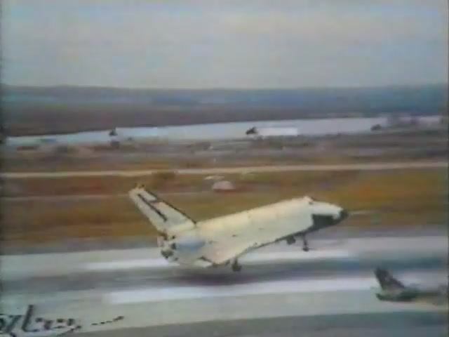 Космонавтика. Буран. Рулежные, пробеговые и летные испытания орбитального корабля МКС Буран смотреть онлайн