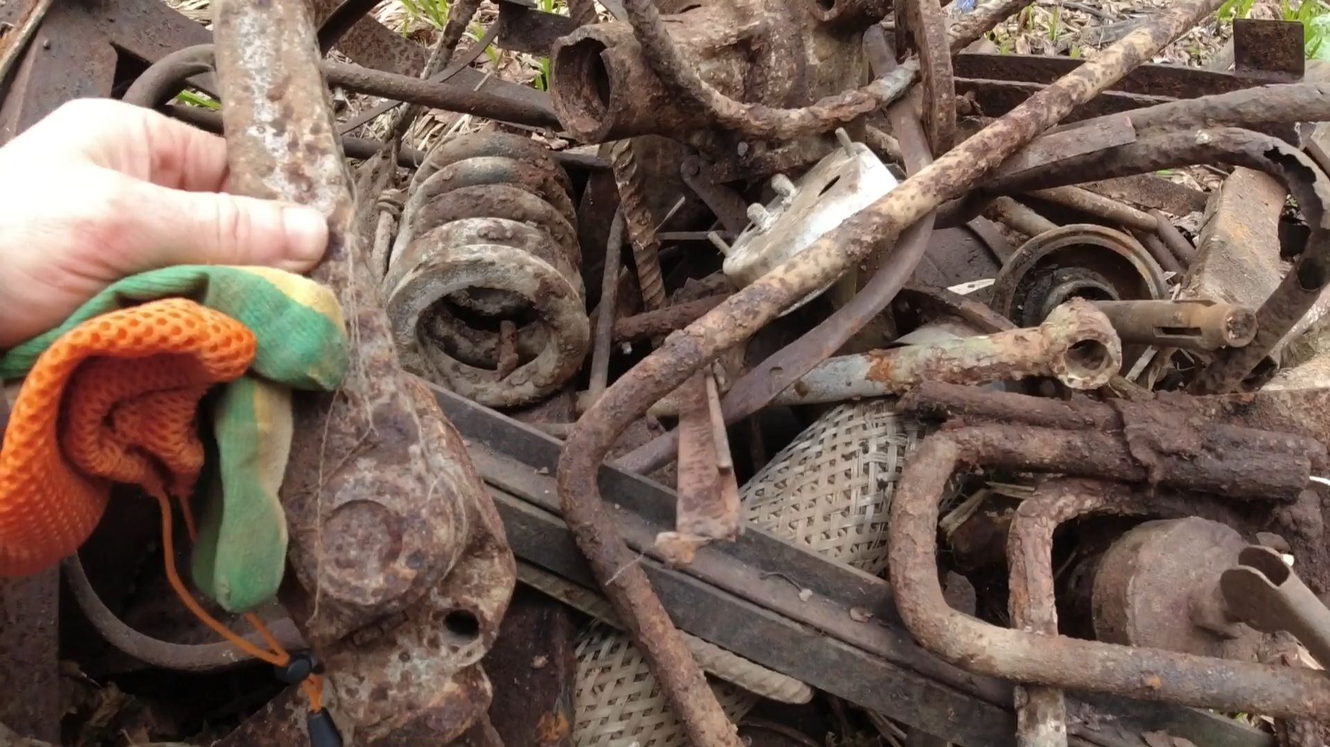 Весенний металлакоп у речки. смотреть онлайн