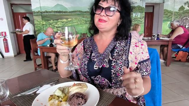 Обед в ресторане 16.01.26. смотреть онлайн