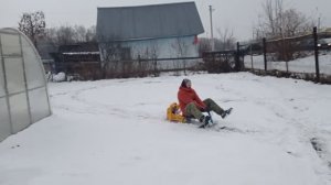 Угарный мини-снегоход с бензиновым двигателем