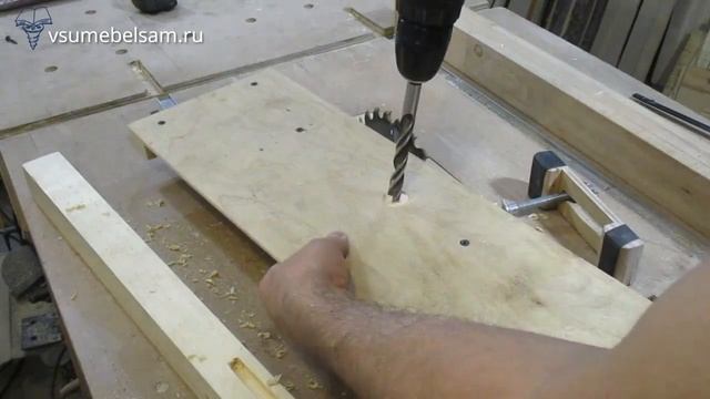 Изготовление простого и надежного табурета. Часть 5. Приспособление для циркулярки. Скосы (Сериал) смотреть онлайн