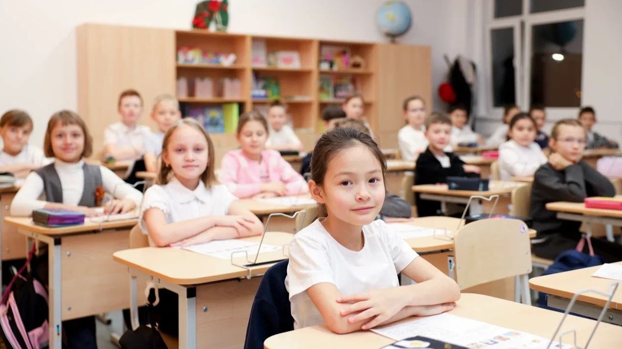 Как прошел первый день в новом корпусе Гимназии № 17 смотреть онлайн