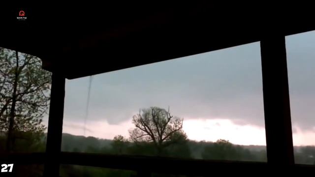 40 самых шокирующих ударов молнии, снятых на камеру. Видео из интернета. смотреть онлайн