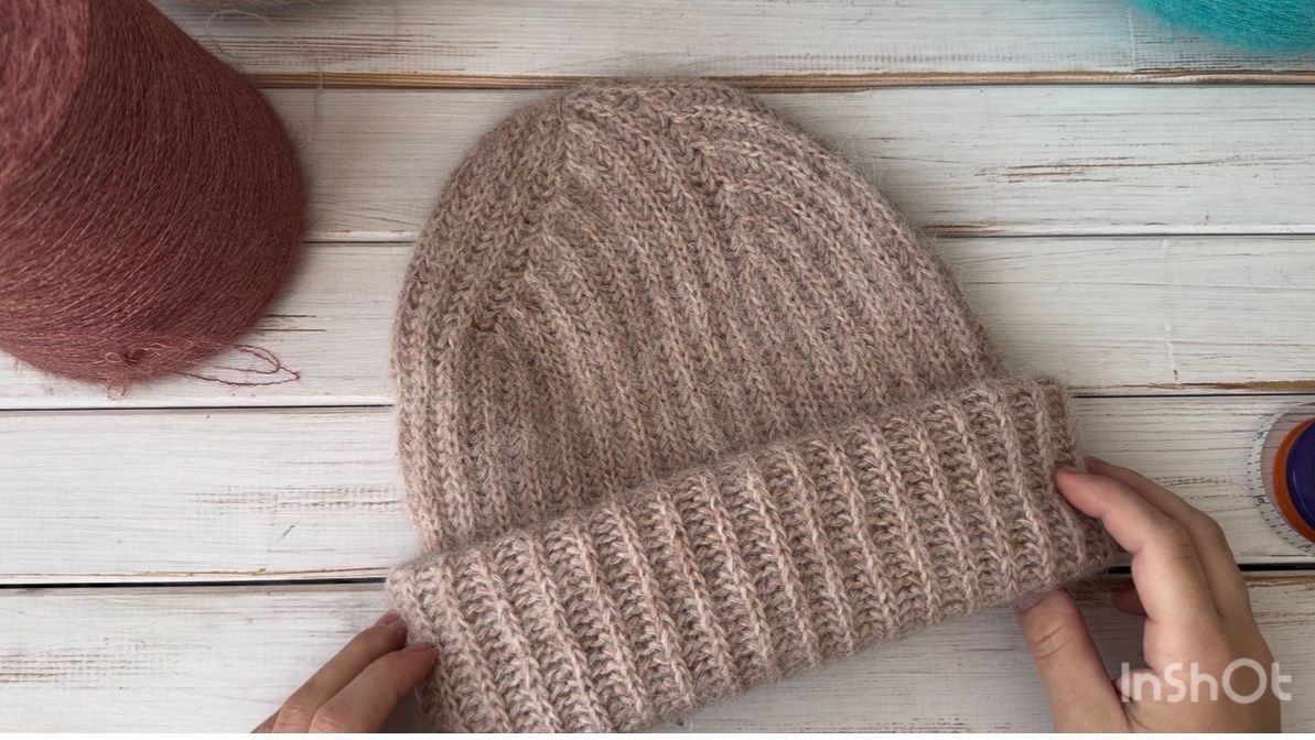 Шапка английской резинкой. Мастер класс.