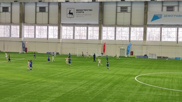 17.01.26 Пари НН U-14 0 : 1 Пари НН U-16.mp4 смотреть онлайн