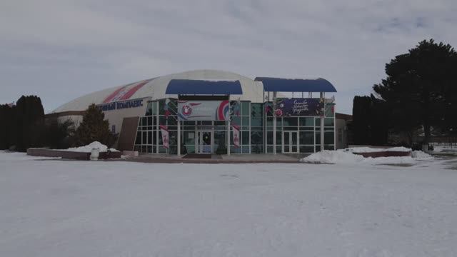 В Армавире участниками соревнований по авиамодельному спорту стали 65 человек смотреть онлайн