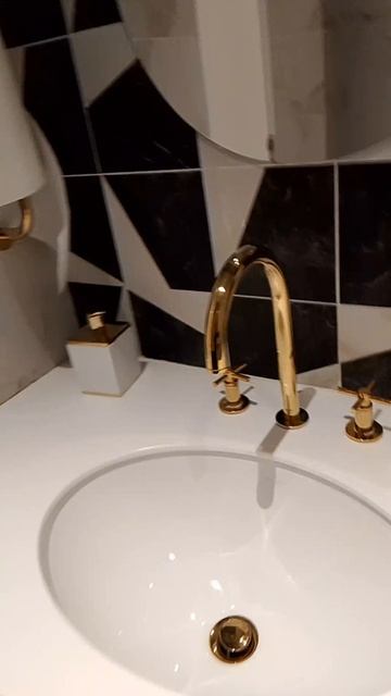 1000054455.mp4 смотреть онлайн