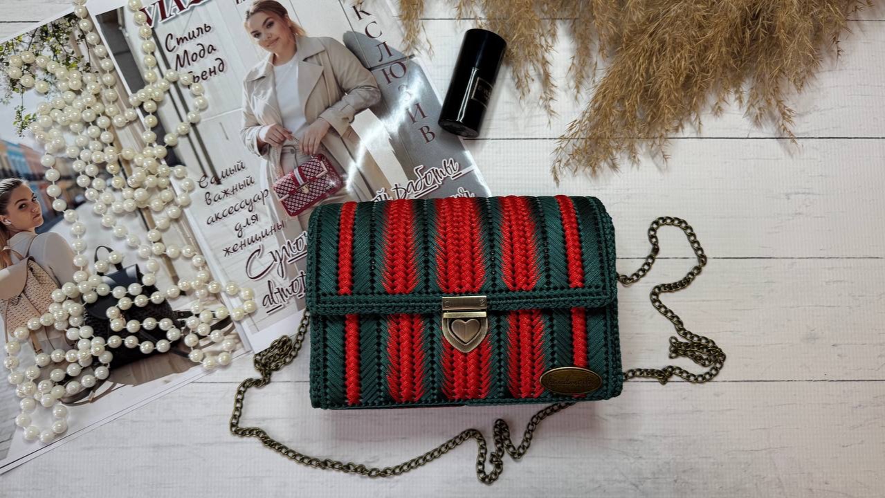 МК -УЗОРА ленточным шнуром на пластикой канве (авторский) #рукоделие