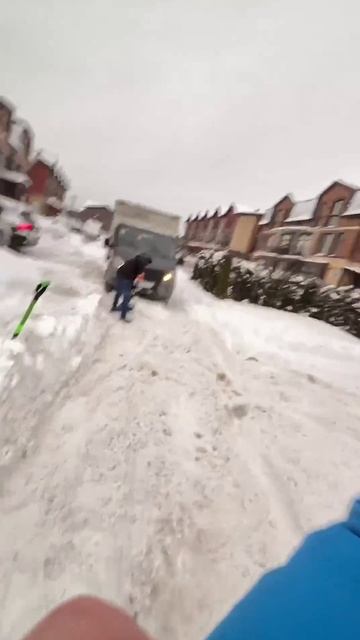 Давно в Москве такого не было 🤯 смотреть онлайн