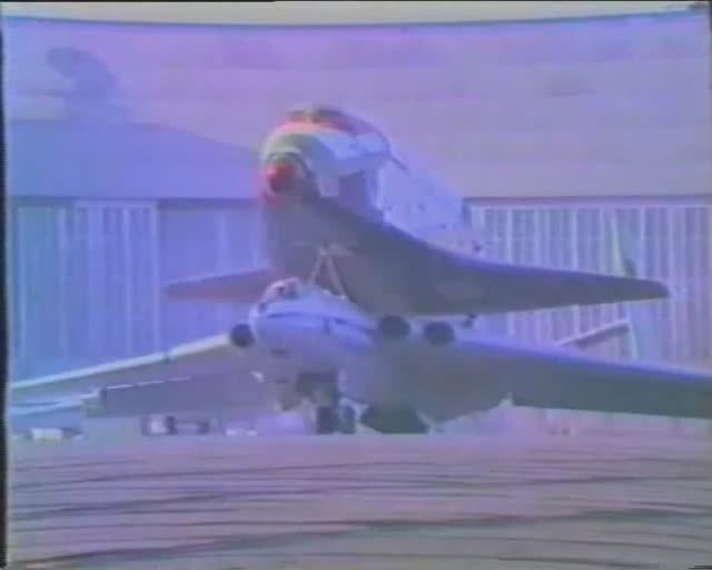 Космонавтика. Буран. Транспортировка Бурана смотреть онлайн