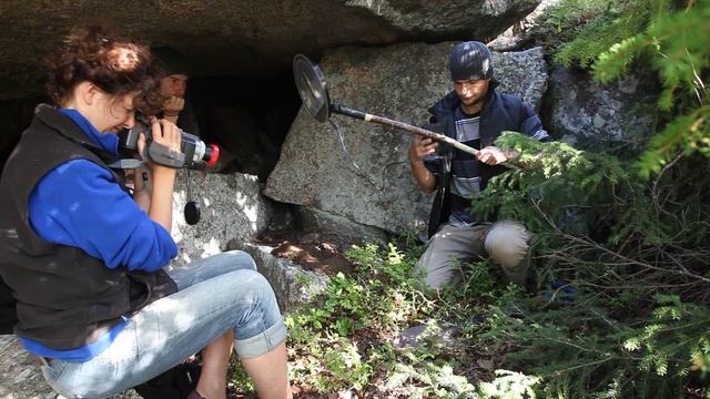 © "Исследование верхнего грота на Немце". Экспедиция  "Наследие Гипербореи 2011" MVI_0432