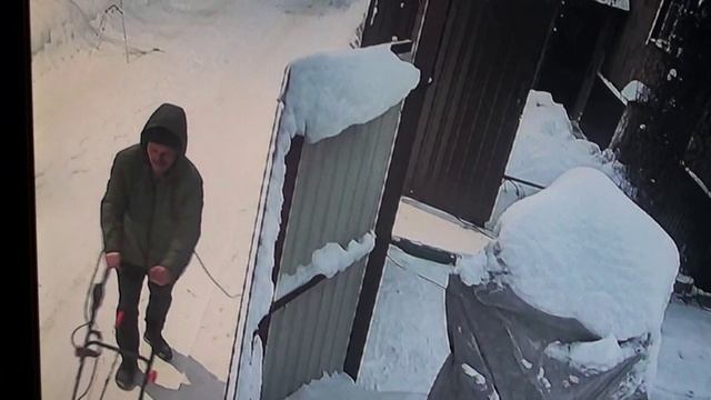 Испытание электрического снегоуборщика NEWJEL 2.3 кВт. смотреть онлайн