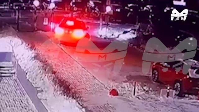 Хоккеистов "Трактора" Джоша Ливо, Михаила Григоренко и Андрея Никонова обвинили в дебоше…🔽🔽🔽 смотреть онлайн