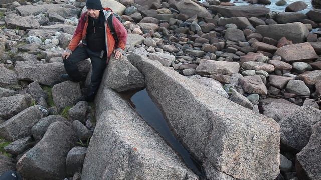 © "Жертвенник на Лодейном". 2012. Экспедиция "Наследие Гипербореи" MVI_0148