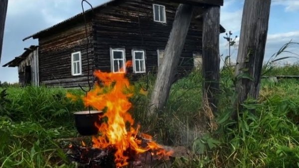 Вдвоем в тайге. Рыба на каждый заброс. Дорога с приключениями.