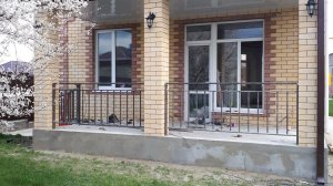 Варю перила на террасе из профильной трубы.