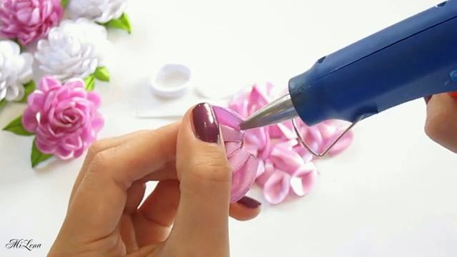 РЕЗИНКИ ДЛЯ ВОЛОС, МК _ DIY Scrunchy With Kanzashi Flowers