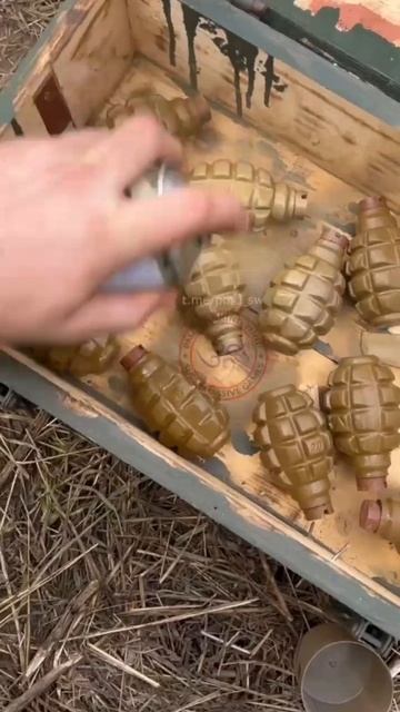 Бомбо-елка 2026 🤩 Как создать себе новогоднее настроение на СВО?