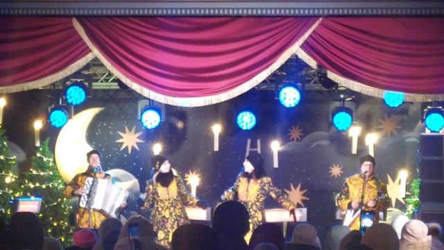 ...три белых коня...