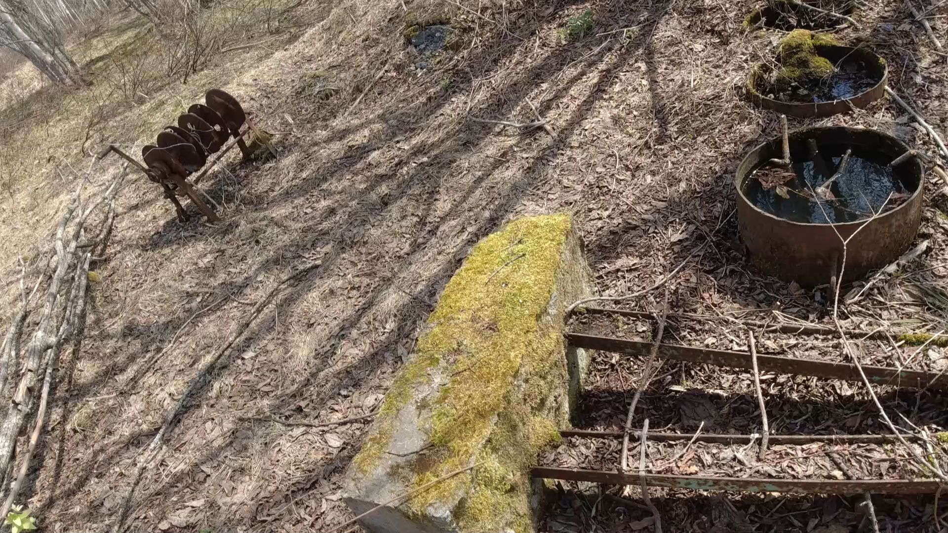 Металлокоп на руинах базы геологов,медь и железо,продолжение! смотреть онлайн