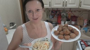 Январь 2026 года. Полезно и вкусно. Кексы сдобные.  Ржаные  шарики с мясом. Вода это жизнь.