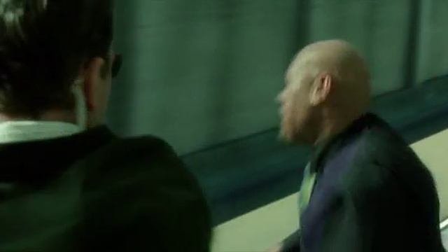 Матрица перезагрузка.Драка Морфеуса с агентом на фуре. смотреть онлайн