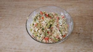 Вкусный салат  из крабовых палочек