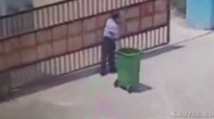 #Фейлы Мужчины от перелома шейных позвонков скончался на месте. 18+