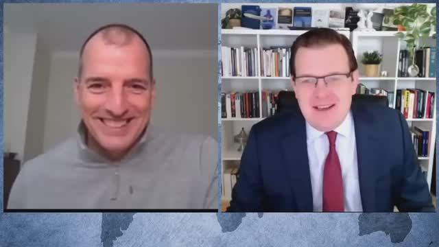 Алекс Крайнер - США используют миллитаризм для укрепления своих позиций (16 января 2026) смотреть онлайн