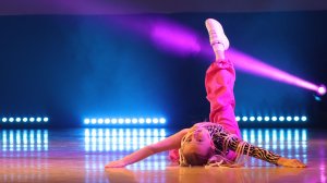 Цыплина Виталина - SOLO - Loca loca